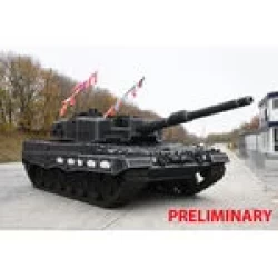 Leopard 2A4 - Special Decoration 40Th Anniversary Revell Modelbouwpakket 1:35 Leopard 2A4 - Special Decoration 40Th Anniversary Revell Modelbouwpakket 1:35