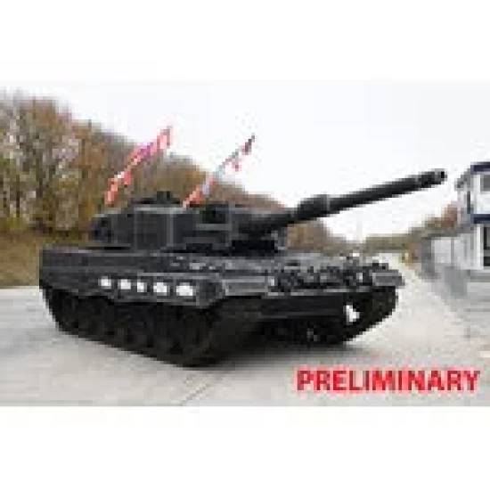 Leopard 2A4 - Special Decoration 40Th Anniversary Revell Modelbouwpakket 1:35