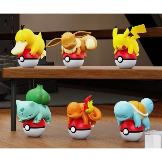 Hollybox Figure Glow In The Dark Pokeball