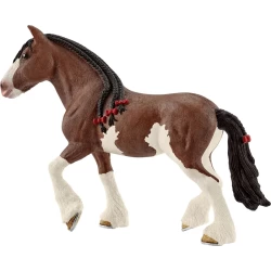 Schleich Farm World Clydesdale Mare