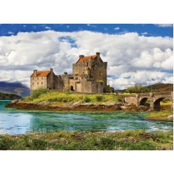 Eilean Donan Castle – Scotland (1000)