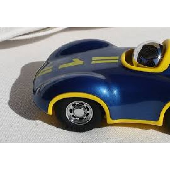 Playforever – Speedy Le Mans Boy