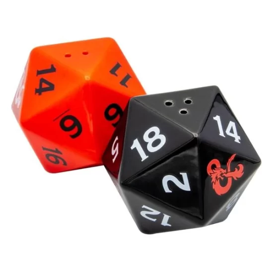 Dungeons  And  Dragons 3D Salt And Pepper Shaker Dice