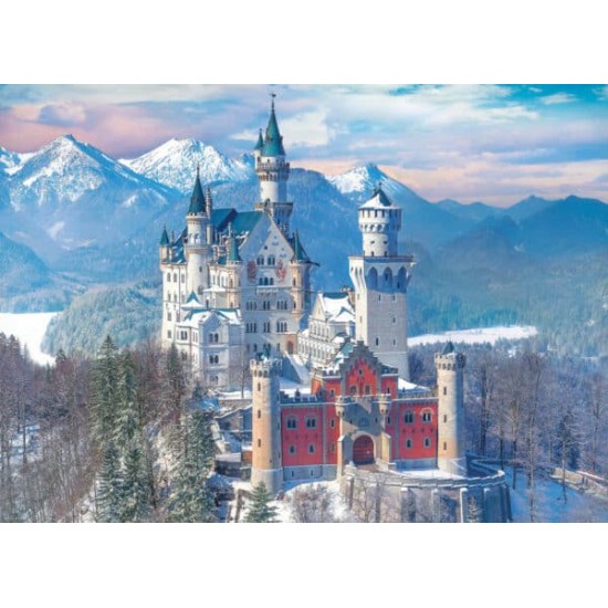 Schwanstein Castle In Winter (1000)