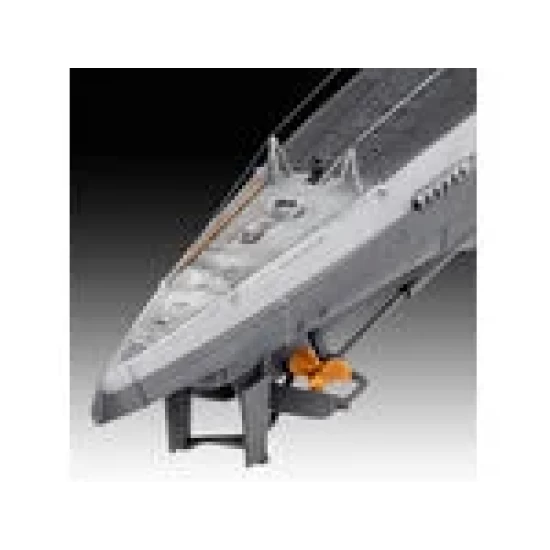 German Submarine Type Ix C/40 (U190) Revell Modelbouwpakket