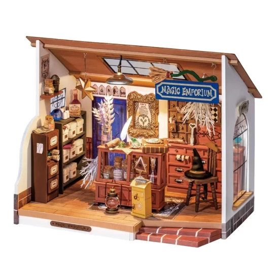 Robotime Diy Huisje Kiki’s Magic Emporium Met Led Verlichting Dg155 215×133×175Cm